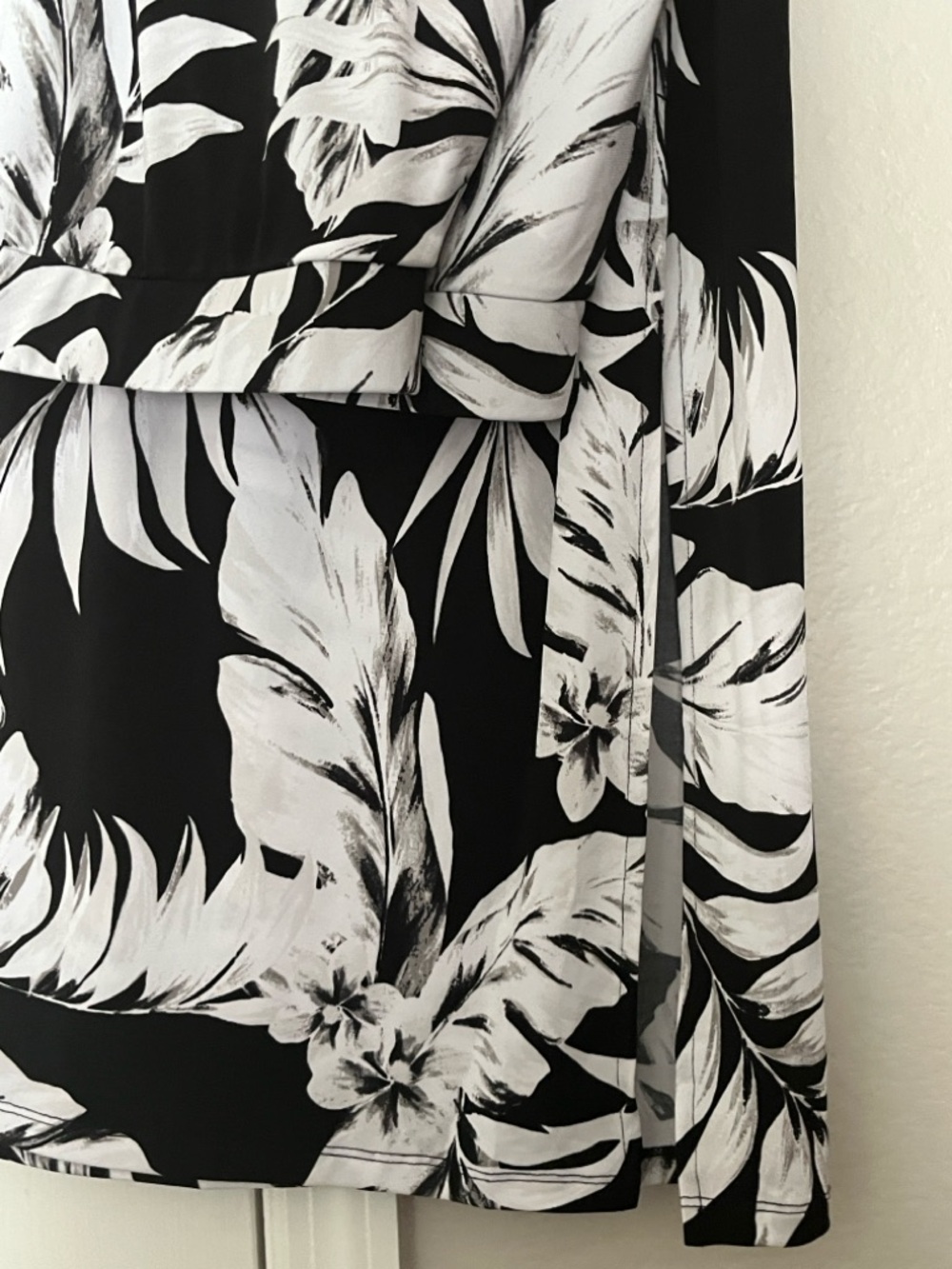 Lane Bryant Black and White Tropical Print A-Line Skirt - Picture 4 of 16